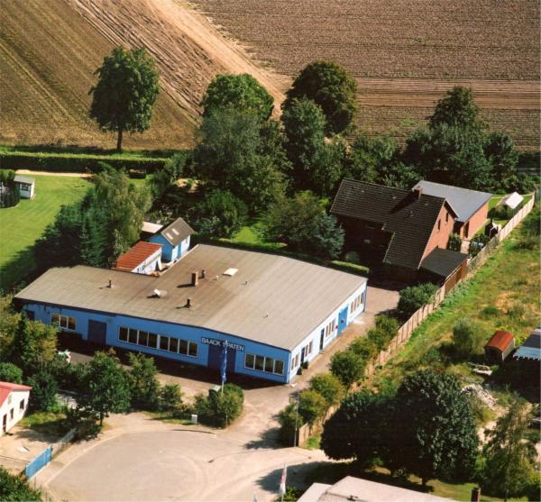 Baack Firmengebäude Garten hochwertig nachhaltig made in Germany